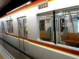 20060914-東京メトロ・有楽町線・10000系車両-0935-DSC00110