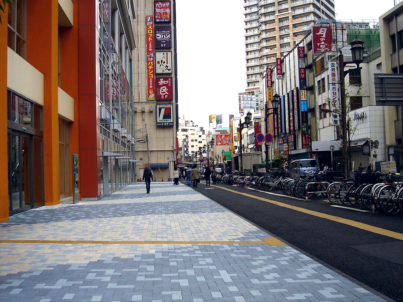 ハッピークリスマス08 船橋市本町ルナパーク船橋 クリスマスgirlツリー ビビット08part2