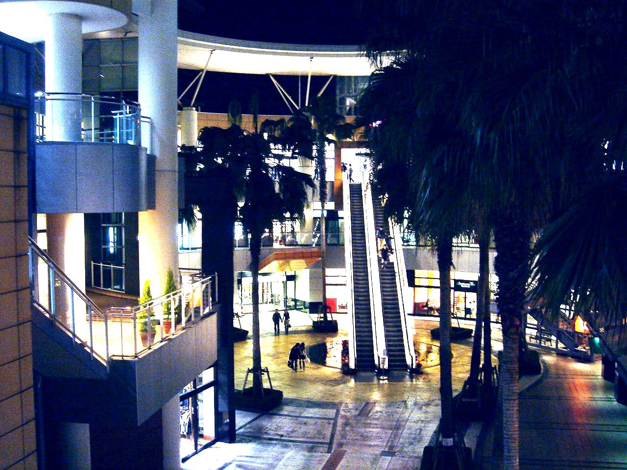 ららぽーとtokyo Bayのユニクロ10年3月12日移転オープン 3 ビビット10part1