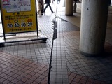 20110504_船橋市本町_船橋駅北口前_ひび割れ_1448_DSC00673