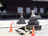 20110604_市川市中山2_法華経寺_灯篭_破損_1018_DSC03081