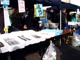 20110129_船橋漁港_農水産物生産者直売_朝市_1002_DSC03827
