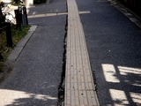 20110316_東日本大震災_船橋競馬場前_道路歪み_1047_DSC06817