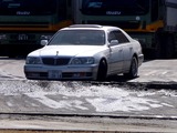 20110313_東日本大震災_習志野市芝園2_段差_車_1333_DSC00265