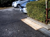 20110213_船橋市_若松公園駐車場_側溝ふた盗難_0937_DSC05886