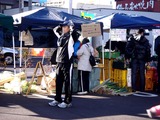 20110122_船橋市夏見1_焼肉やまと駐車場_朝市_0912_DSC03331