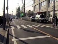 20111215_習志野市谷津_習志野市市立谷津小学校_正門前交通事故_064