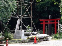 20110703_船橋市金杉6_御瀧不動尊_御瀧山金蔵寺_地震_1306_DSC07972T