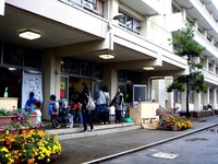 20111022_船橋市前貝塚町_船橋市立塚田小学校_バザー_1057_DSC07105