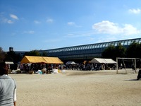 20111029_船橋市湊町1_船橋市立湊小学校_バザー_1321_DSC08347