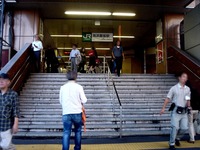 20111006_東日本大震災_JR海浜幕張駅_商業ビル_解体_1626_DSC07312