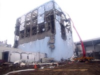 20110501_原発事故_福島第1原子力発電所_放射能漏れ_196