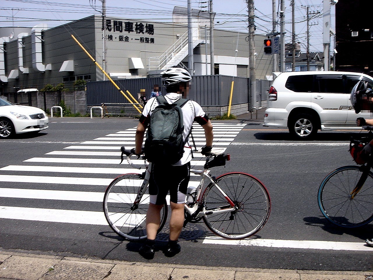 交差点 自転車