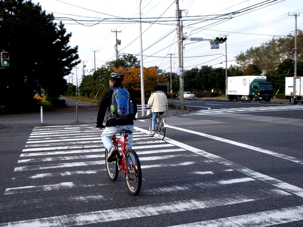 自転車 軽 車両