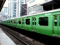 20130116_JR東日本_JR50周年_JR山手線_緑色の車体_0832_DSC09919T