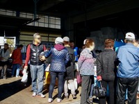 20131116_船橋市湊町3_船橋魚港_岸壁_朝市_1005_DSC08844
