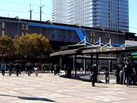 20120407_JR東日本_JR京葉線_JR海浜幕張駅_1205_DSC00140t