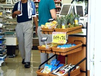 20120429_浦安市入船4_ローソン新浦安店_野菜販売_1109_DSC00888