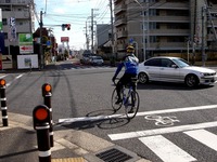 20110102_自転車_交差点_歩道_軽車両_交通違反_1217_DSC09412