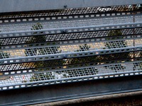 20120111_JR東日本_JR京葉線_高架橋_暴風柵_防風柵_0819_DSC09969