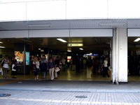 20120901_船橋市本町_JR船橋駅_船橋南口駅ビル_1606_DSC00867T
