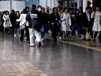 20120403_首都圏_春の嵐_爆弾低気圧_鉄道_帰宅_1426_DSC09191T