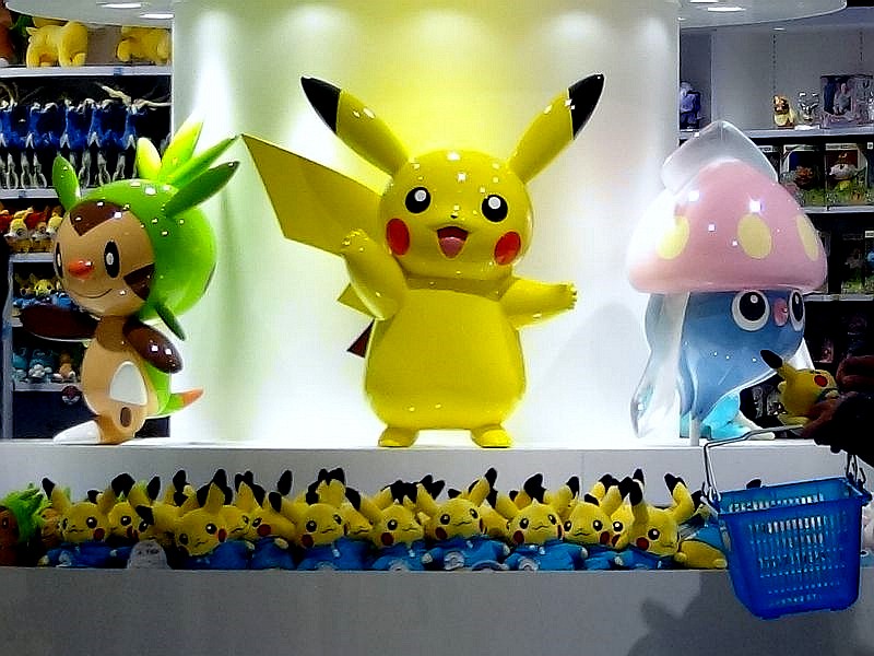 ららぽーとtokyo Bayは大改装 西館のポケモンセンターの行列編 25 ビビット13 12