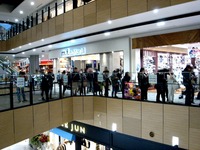 20131218_イオンモール幕張新都心_プレオープン_1100_DSC04571