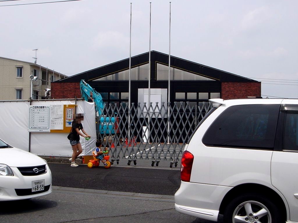 ユニクロ船橋芝山店跡地 船橋市新高根 1 ビビット13 12 ユニクロ船橋芝山店跡地 船橋市新高根 1 ビビット13 12