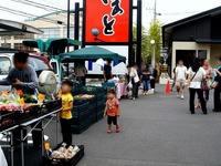 20120623_船橋市夏見1_焼肉やまと駐車場_朝市_0912_DSC00072