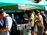 20120825_船橋大神宮会場_ふなばし朝市_野菜_魚介_0927_DSC08978