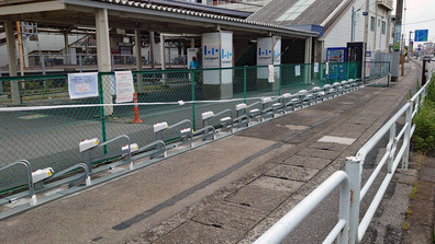 20200606_0947_京成船橋競馬場駅_無人駐輪場_DSC03173W