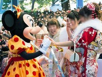 20160111_浦安市_成人式_東京ディズニーランド_630