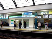 20141012_京成電鉄_駅コンビニ_ファミリーマート_1122_DSC02174