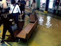 20140911_東京都_JR新小岩井駅_浸水_352