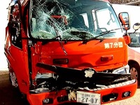 20170121_習志野市大久保3_交差点_消防車_衝突_372