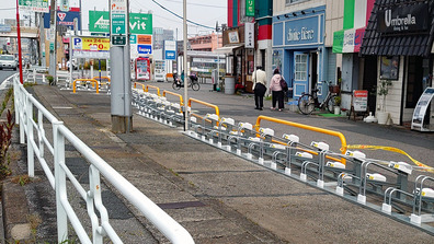 20200606_0947_京成船橋競馬場駅_無人駐輪場_DSC03174W
