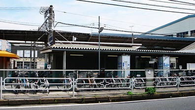 20100619_京成船橋競馬場駅前_駐輪場_1112_DSC03890W