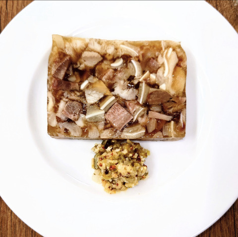 DCF0561E-7EDE-4E1D-9A46-A329FB41EC2D