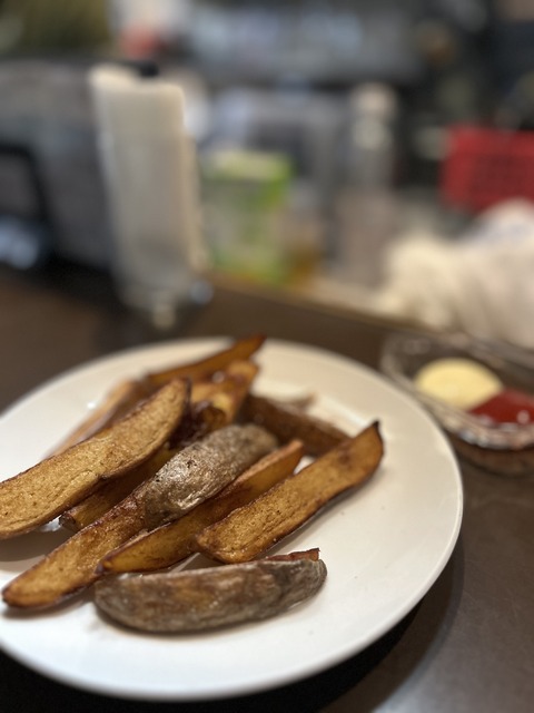 D7B49902-3DFE-4849-A274-3E45F30CBC29