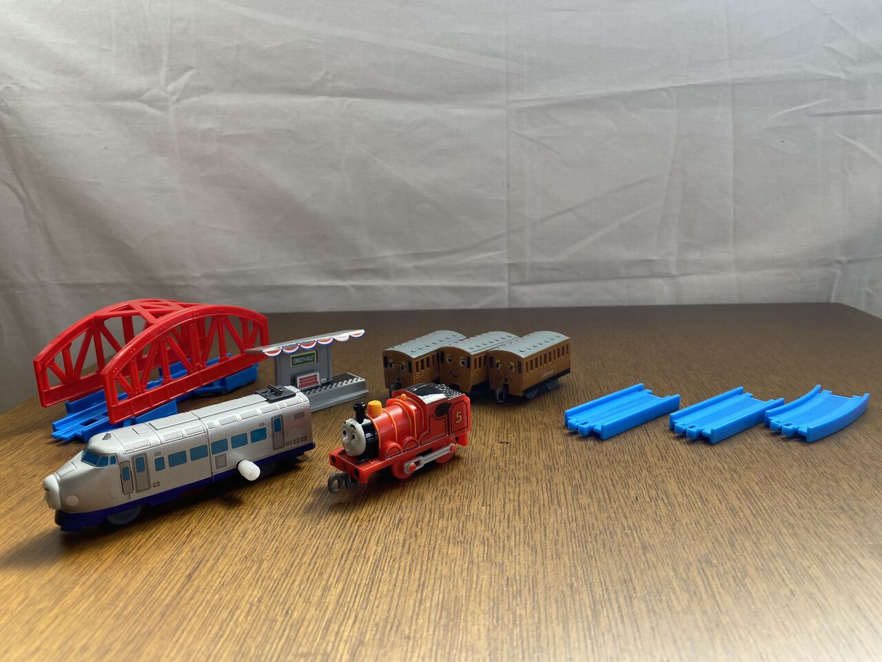 カプセルプラレール トーマス最新弾を回してきた パンダマン 仮 カプセルプラレール トーマス最新弾を回してきた パンダマン 仮