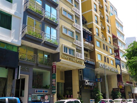 13VN7040