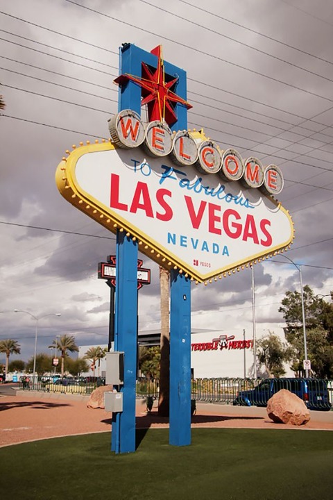 ve-may-bay-di-las-vegas (2)