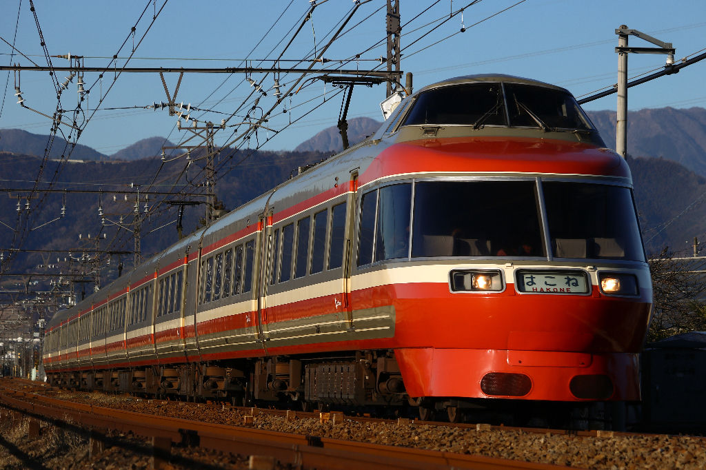小田急7000形LSE 引退 : 線路際の常連客