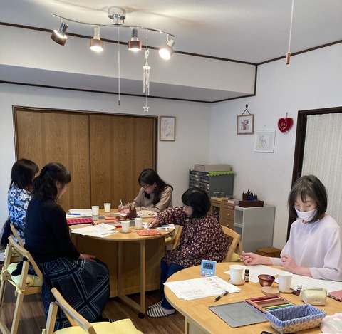 FD6E5A97-BCE1-44FB-9539-0F03DFD34F74