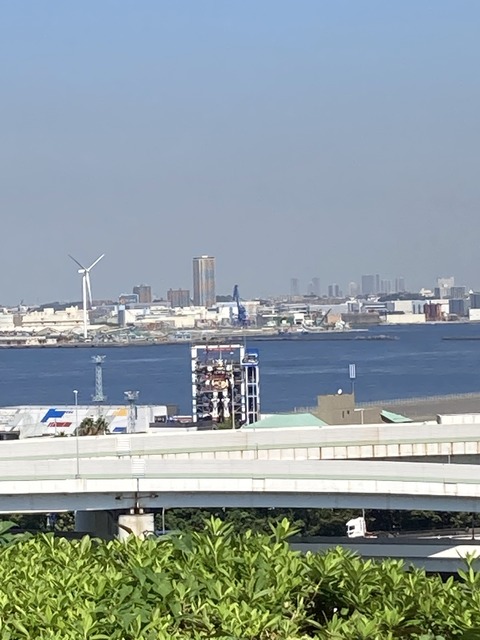 DFB885EE-AEA4-477C-A249-435919D294A8