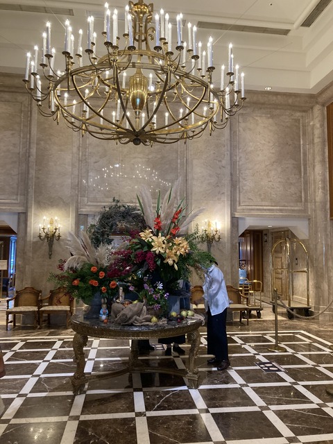 C527F6F9-1018-46C1-8253-1BE5F43CE54B