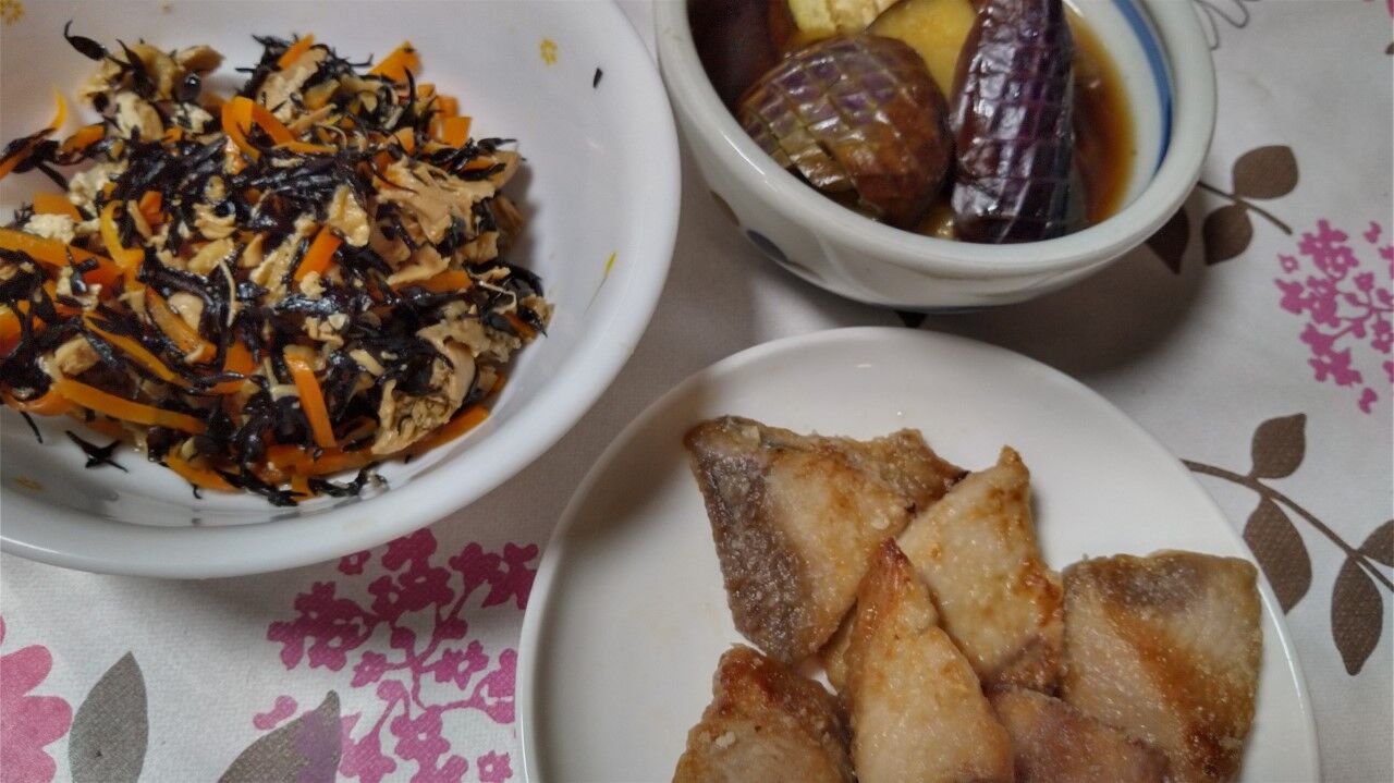 ポケモン剣盾 ニャスパー オス 色違い厳選 ヴォイド ブログ