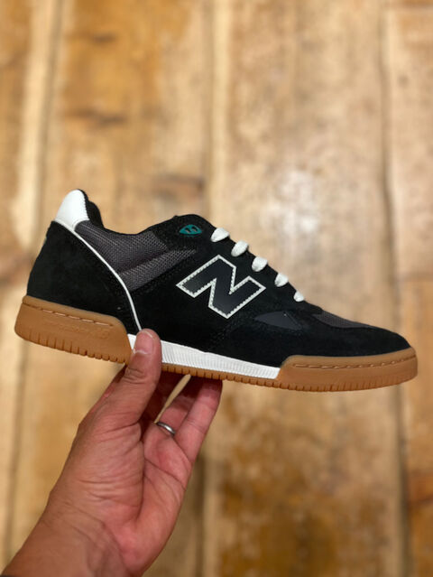 NEWBALANCE - 2