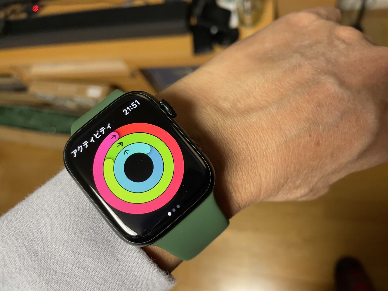 極美品 Apple Watch Series 45mm GPS グリーン